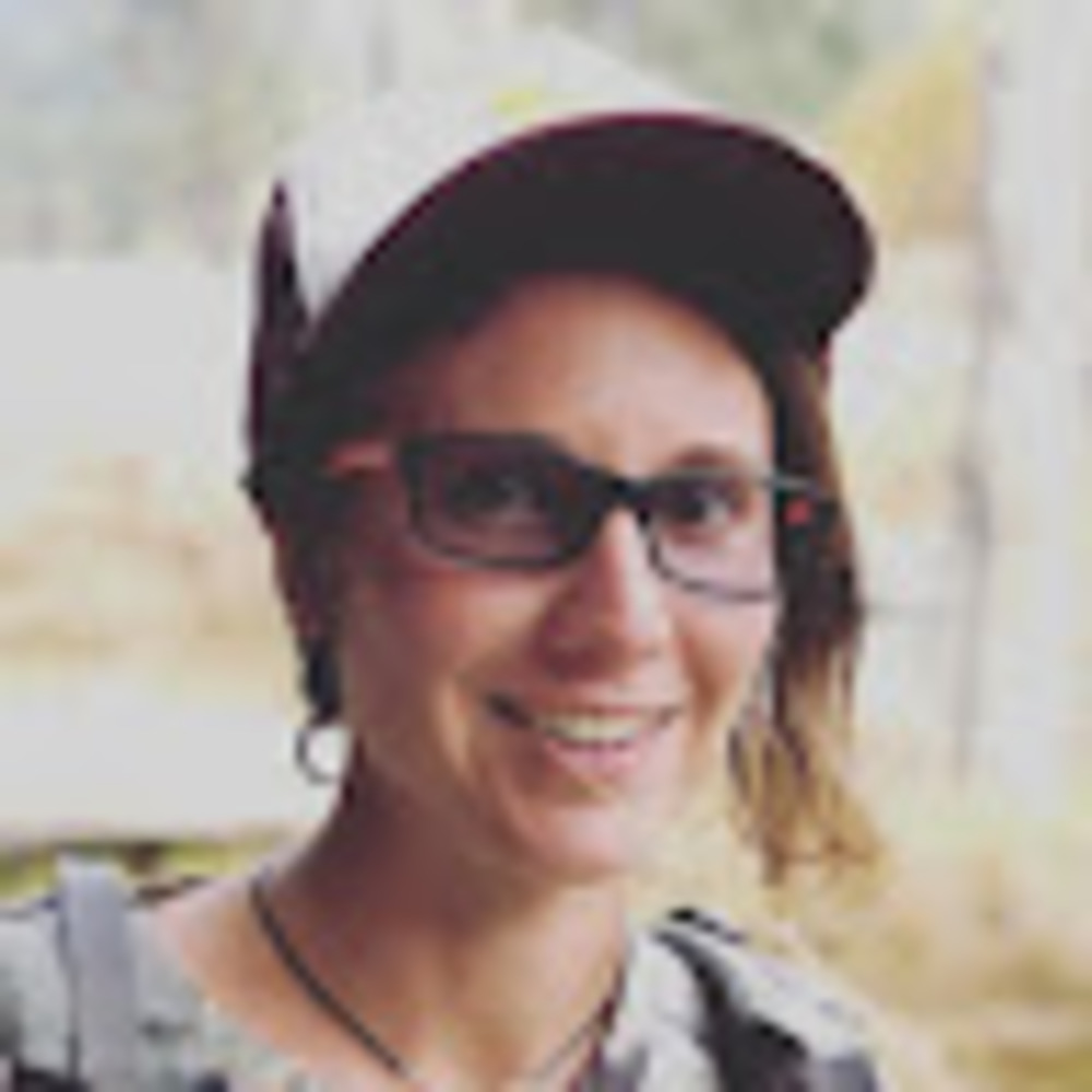 Meet your Posher, Dana